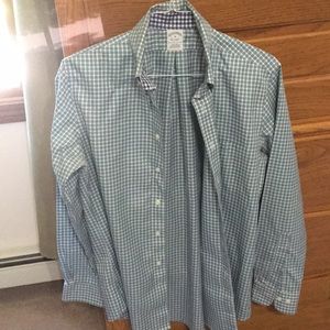 Brook brothers men shirt size medium